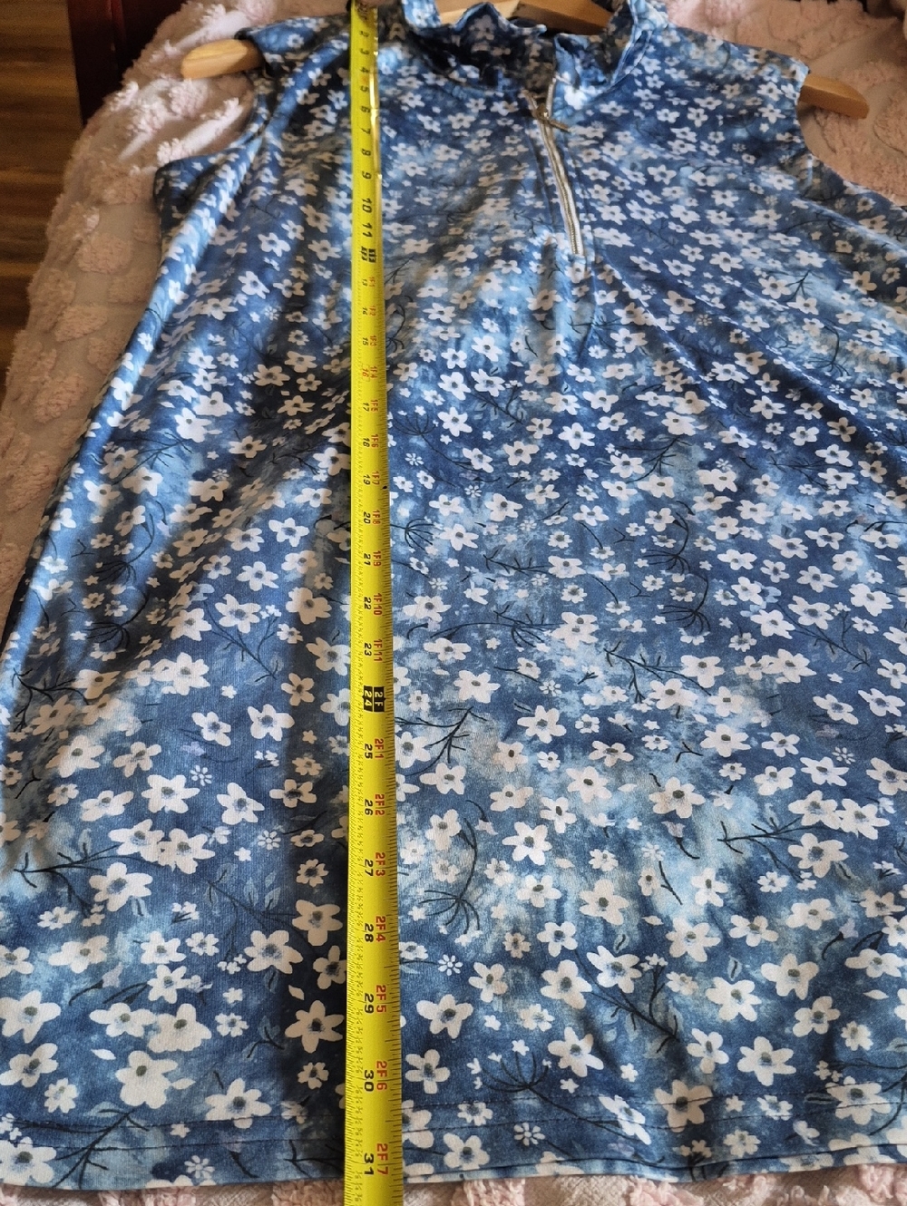 Tango Mango Sleeveless 1/4 Zip Front High Stand Up Neckline Blue White Floral L - Picture 8 of 14